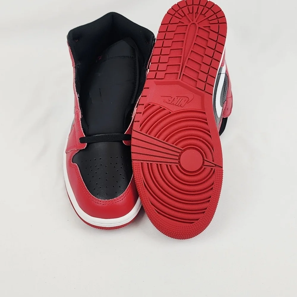 Air Jordan 1 Mid Sneakers Black/Gym Red/White